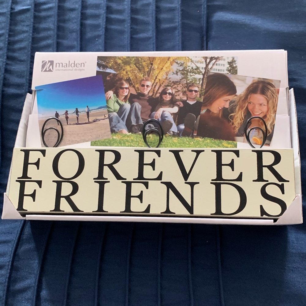 Malden “Forever Friends” photo holder
